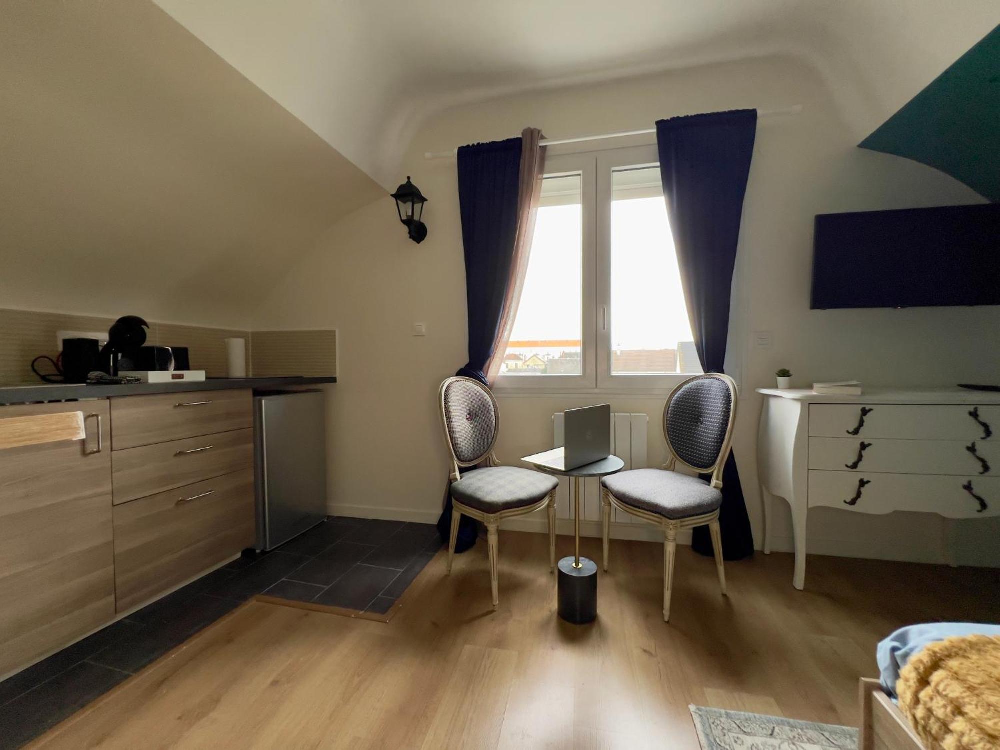Studios Ideal Pro I Centre-Ville & Parking Gratuit Châtellerault Kültér fotó