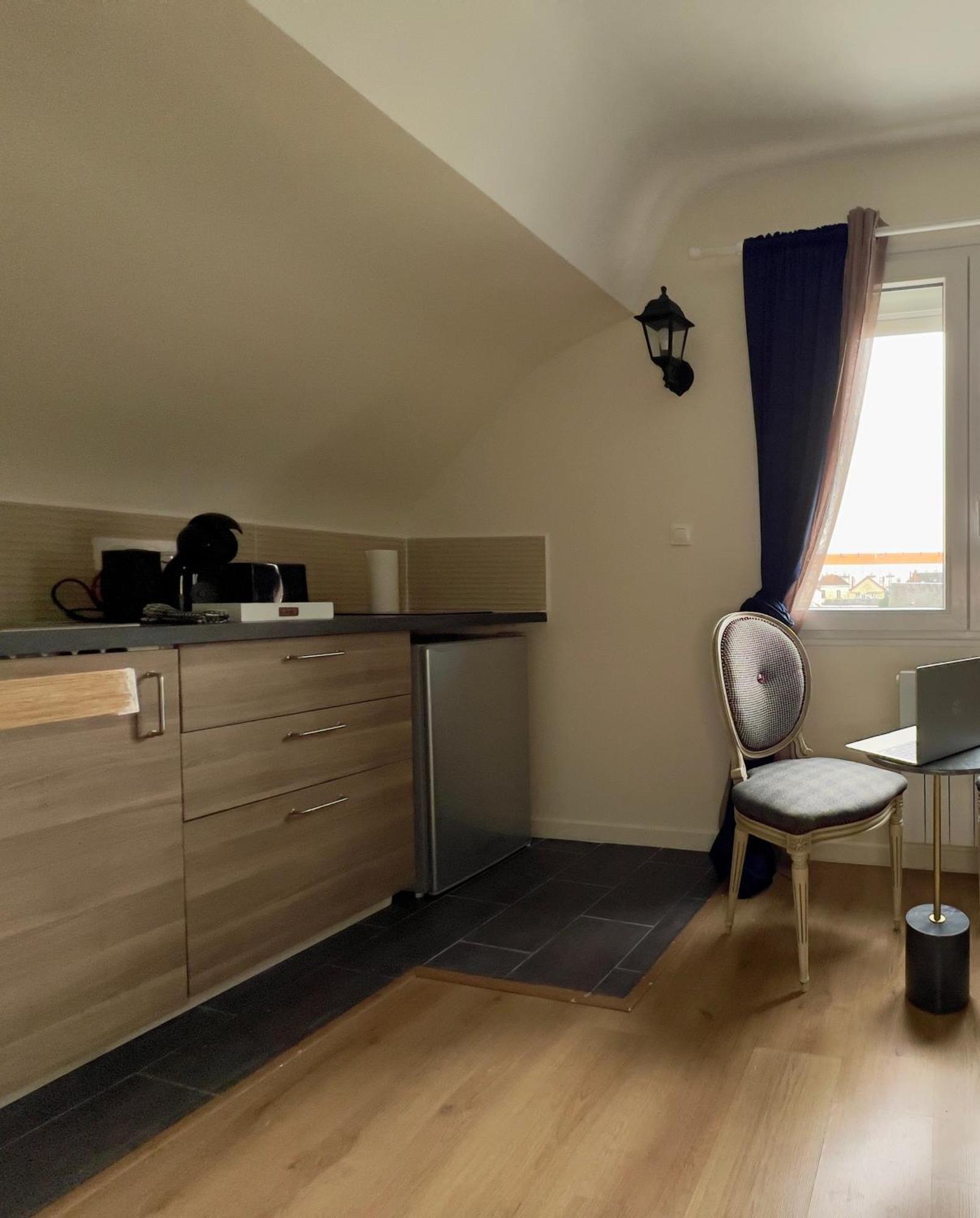 Studios Ideal Pro I Centre-Ville & Parking Gratuit Châtellerault Kültér fotó