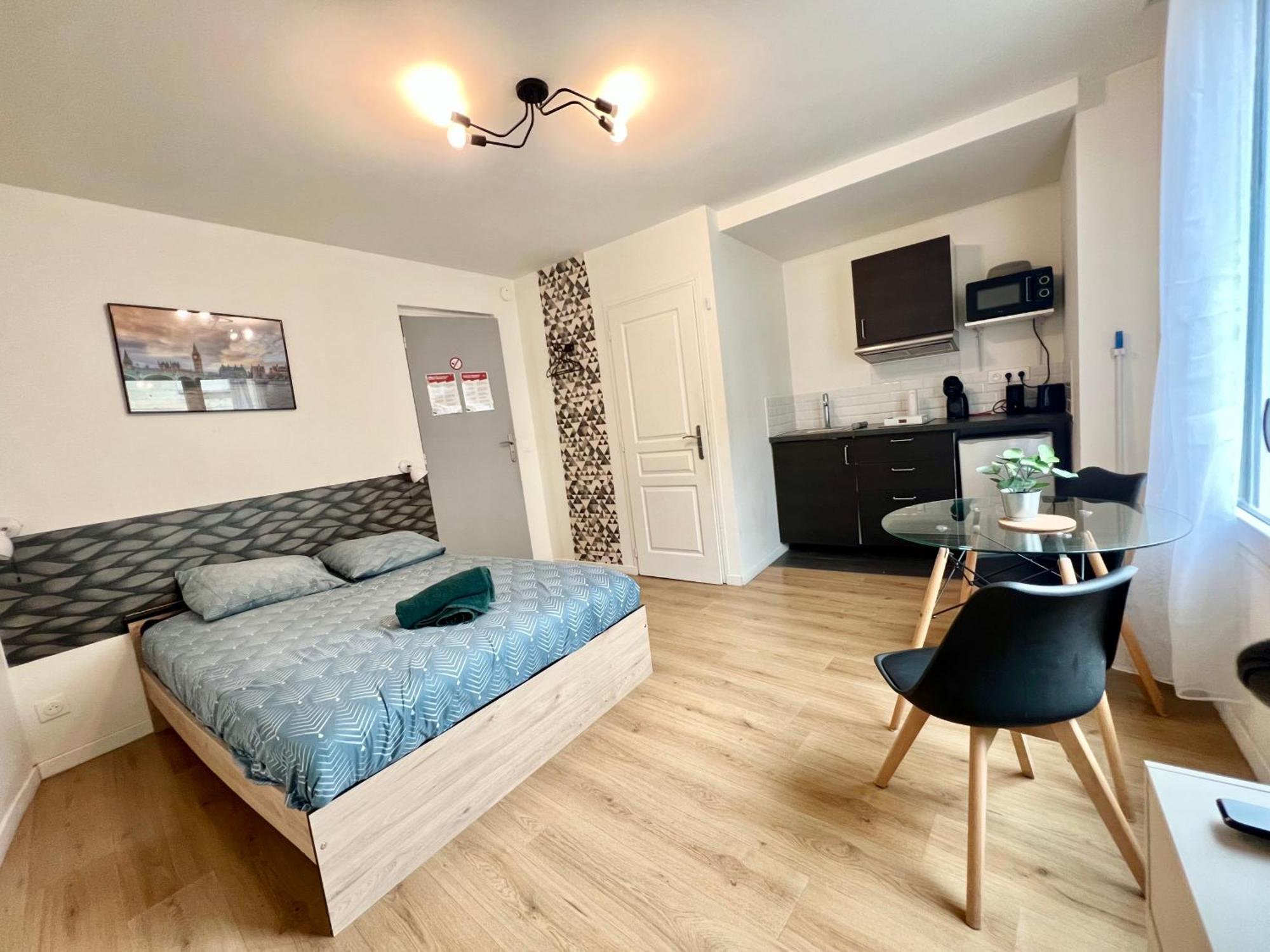 Studios Ideal Pro I Centre-Ville & Parking Gratuit Châtellerault Kültér fotó