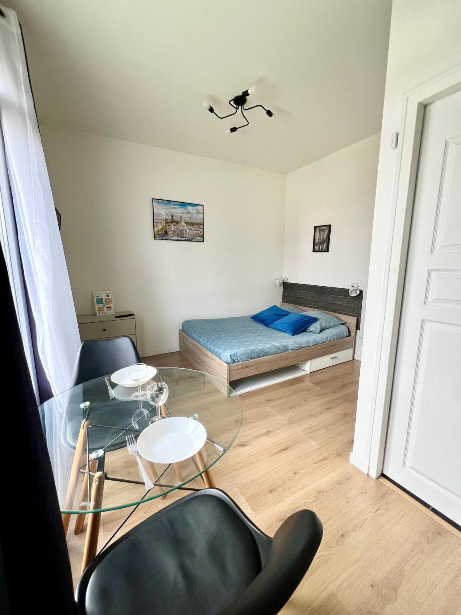 Studios Ideal Pro I Centre-Ville & Parking Gratuit Châtellerault Kültér fotó
